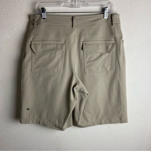 lululemon athletica Tan Men Shorts - Picture 7 of 10